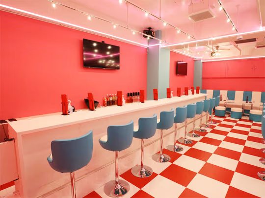 66(ろくじゅうろく) 立川 店内の様子