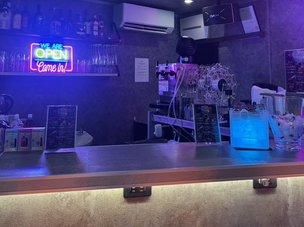 Devil（デビル） 立川 店内カウンター
