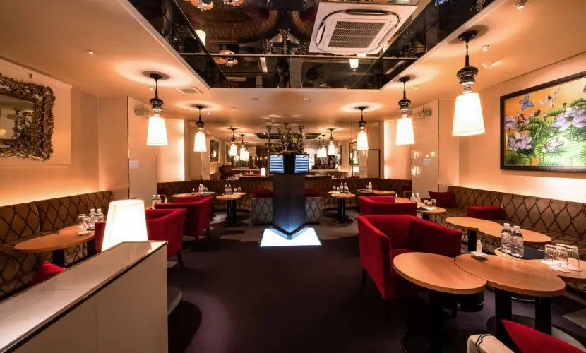 シスタールナ 立川 キャバクラ 店内